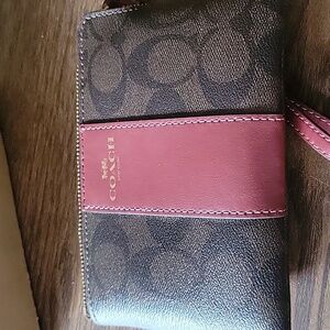 Coach wallet new with box